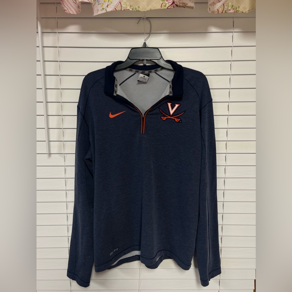 Nike UVA 1/4 Zip